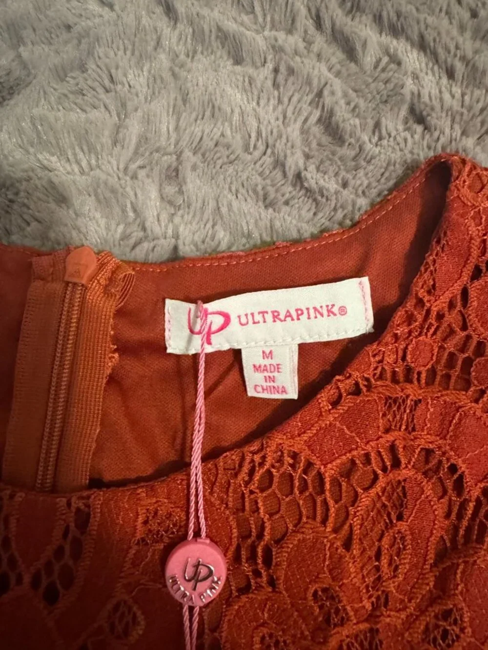 Ultrapink Womens Sleeveless Lace Peplum Top Rust Red Size M - Picture 3 of 9